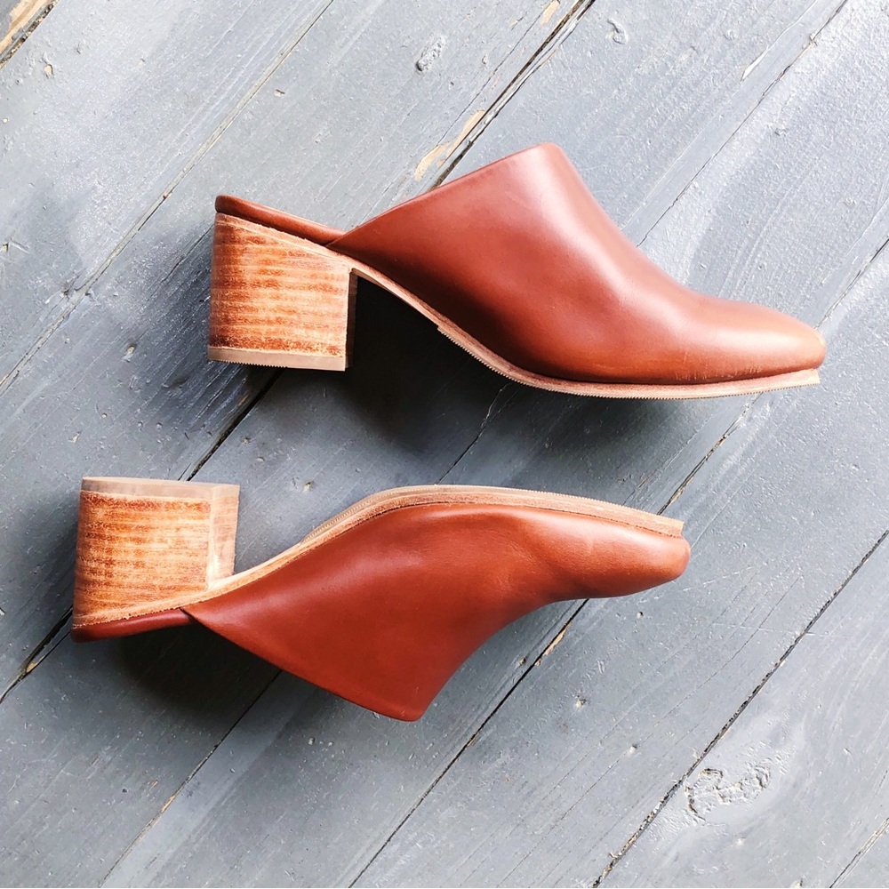 Nisolo All Day Heeled Mules shoes [womens 9] [Brandy, brown]